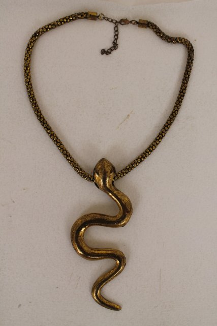 snake necklace 
