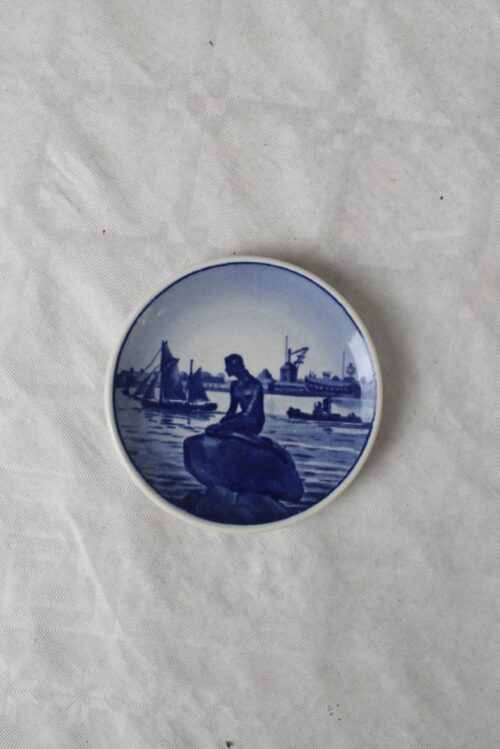 copenhagen mermaid patterned plate