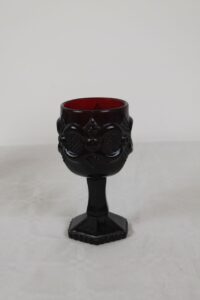 Avon goblet red