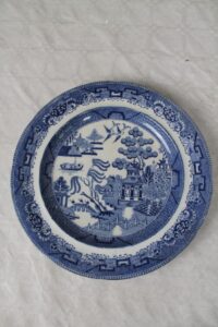 allertons willoww patern plate