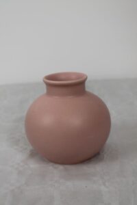 eathernware pots