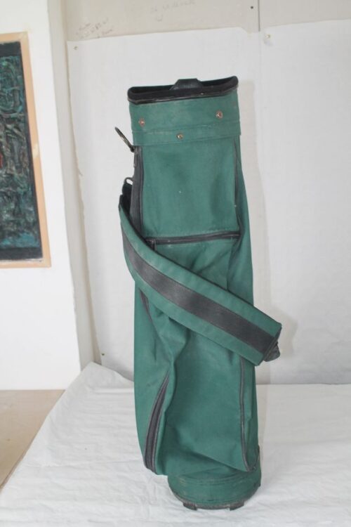 roca-technologies-green-golf-bag-back