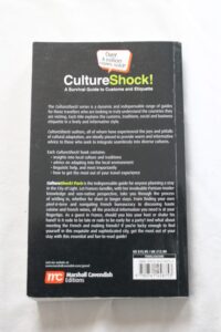 Culture-shock-survival-guide-to-customs-and-etiquette_Paris_livre_book