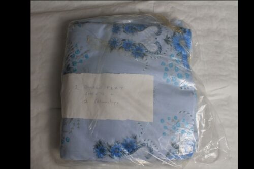 bedsheets blue flowers