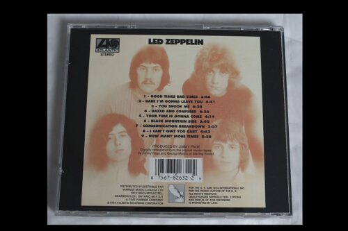 Led Zeppelin I back tracklist