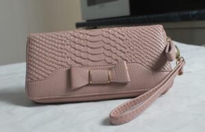 Pink wallet with bow