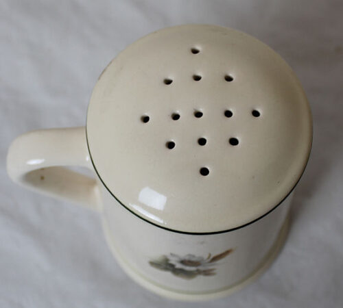 patterned flour or sugar shaker