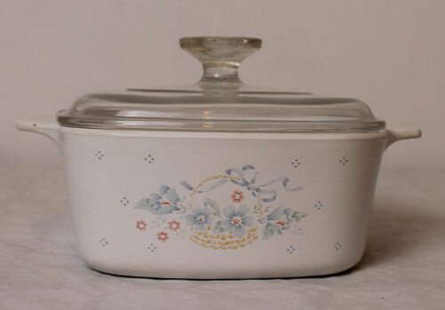 Corning Ware with lid