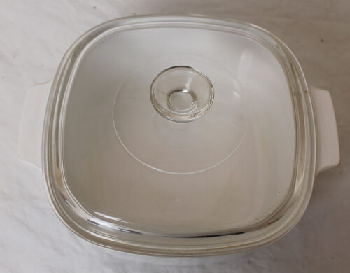 Corning Ware dish with lid