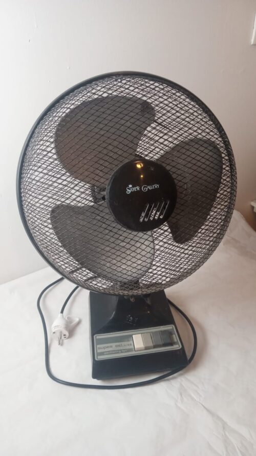 super-deluxe-fan